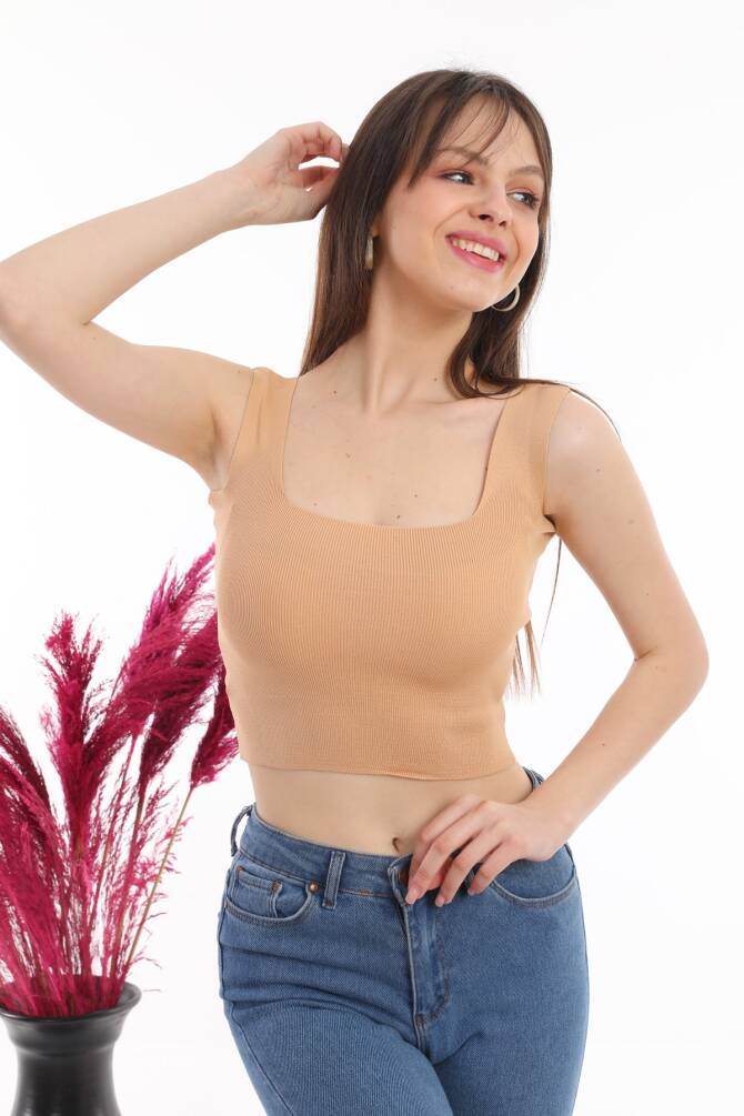 Fıstık Yeşili Kadın Kare Yaka Askılı Crop Basic Bluz Zyn-58150 - 17