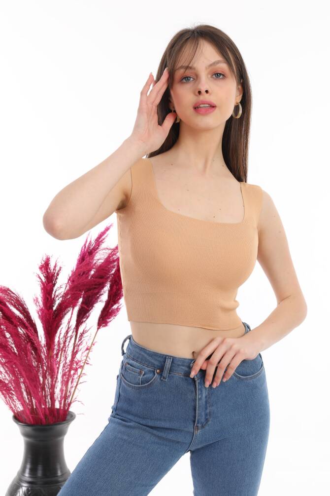 Fıstık Yeşili Kadın Kare Yaka Askılı Crop Basic Bluz Zyn-58150 - 19