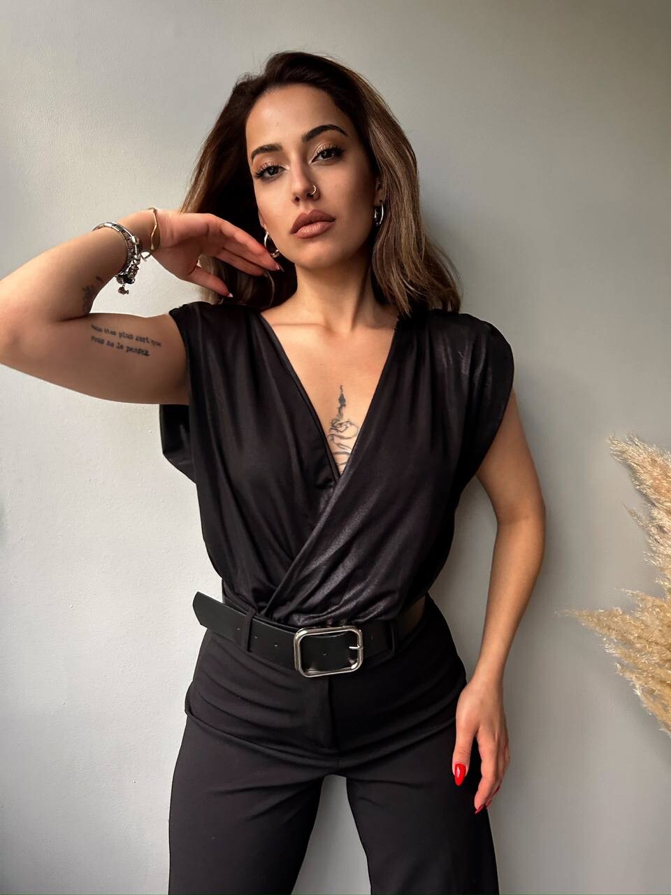 Kadın Derin V Yaka Saten Görünümlü Vatkalı Bodysuit HYN-58048 - 10