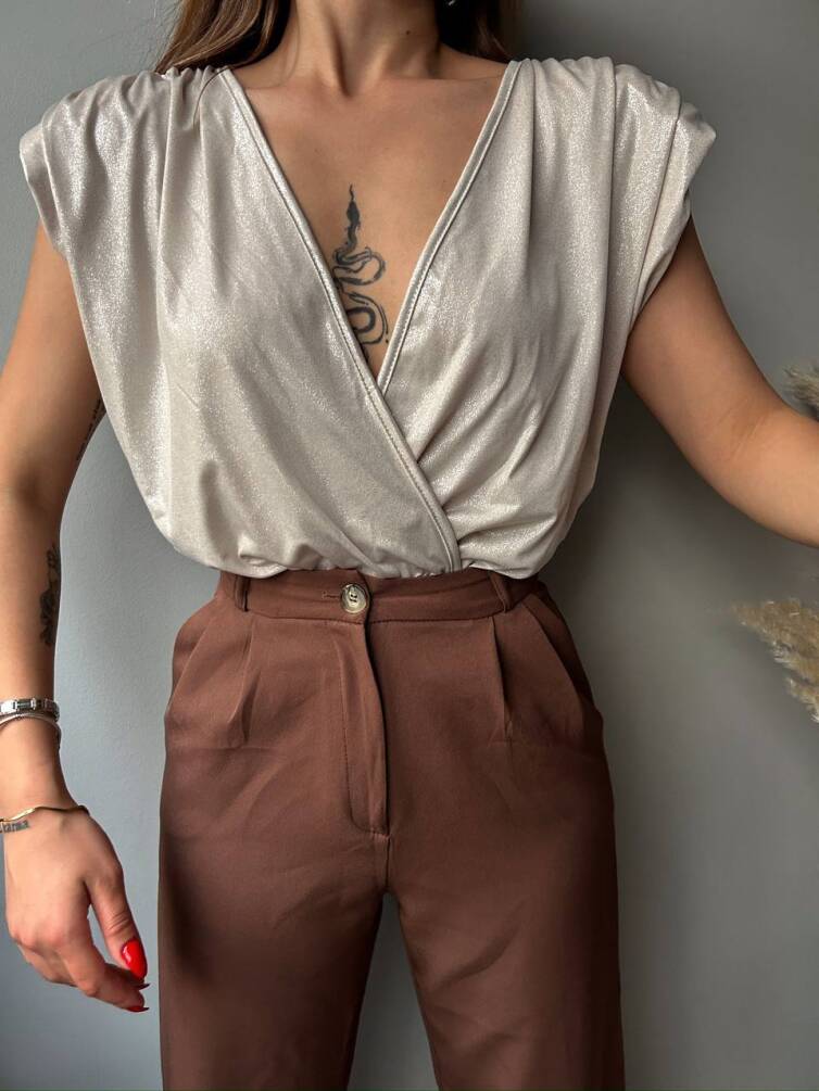 Kadın Derin V Yaka Saten Görünümlü Vatkalı Bodysuit HYN-58048 - 21